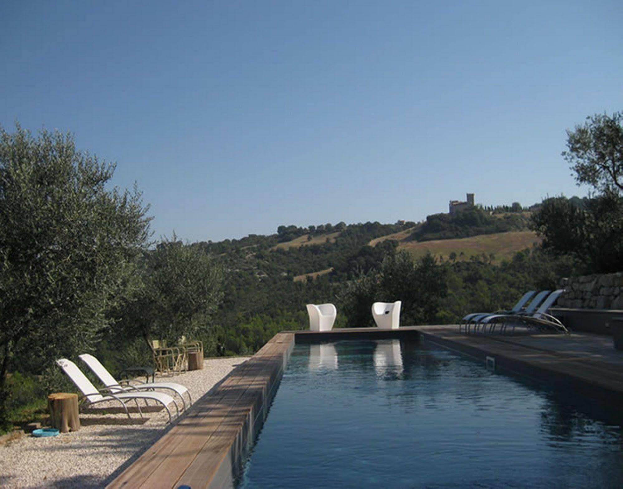 Aparthotel Torre Almonte Todi Exteriér fotografie